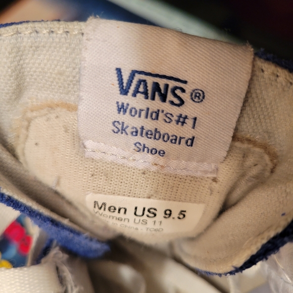 Vans  rare donald duck Unisex - Picture 3 of 5